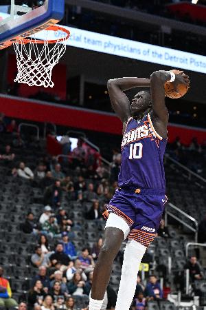 NBA季前赛雷霆vs火箭免费直播_NBA季前赛雷霆vs火箭免费观看直播_NBA季前赛雷霆vs火箭高清回放队记：马卢阿奇迎来首次首发 但伊戈达罗仍在竞争中占优